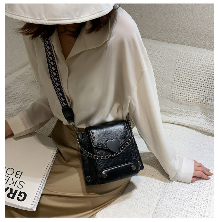 Women's Small Bag Trendy Versatile Textured Crossbody Bag with Wide Shoulder Strap and Fashionable Single Shoulder Small Square Bag